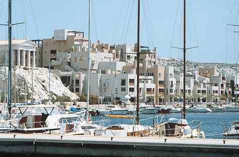 ile02.jpg (47521 octets)